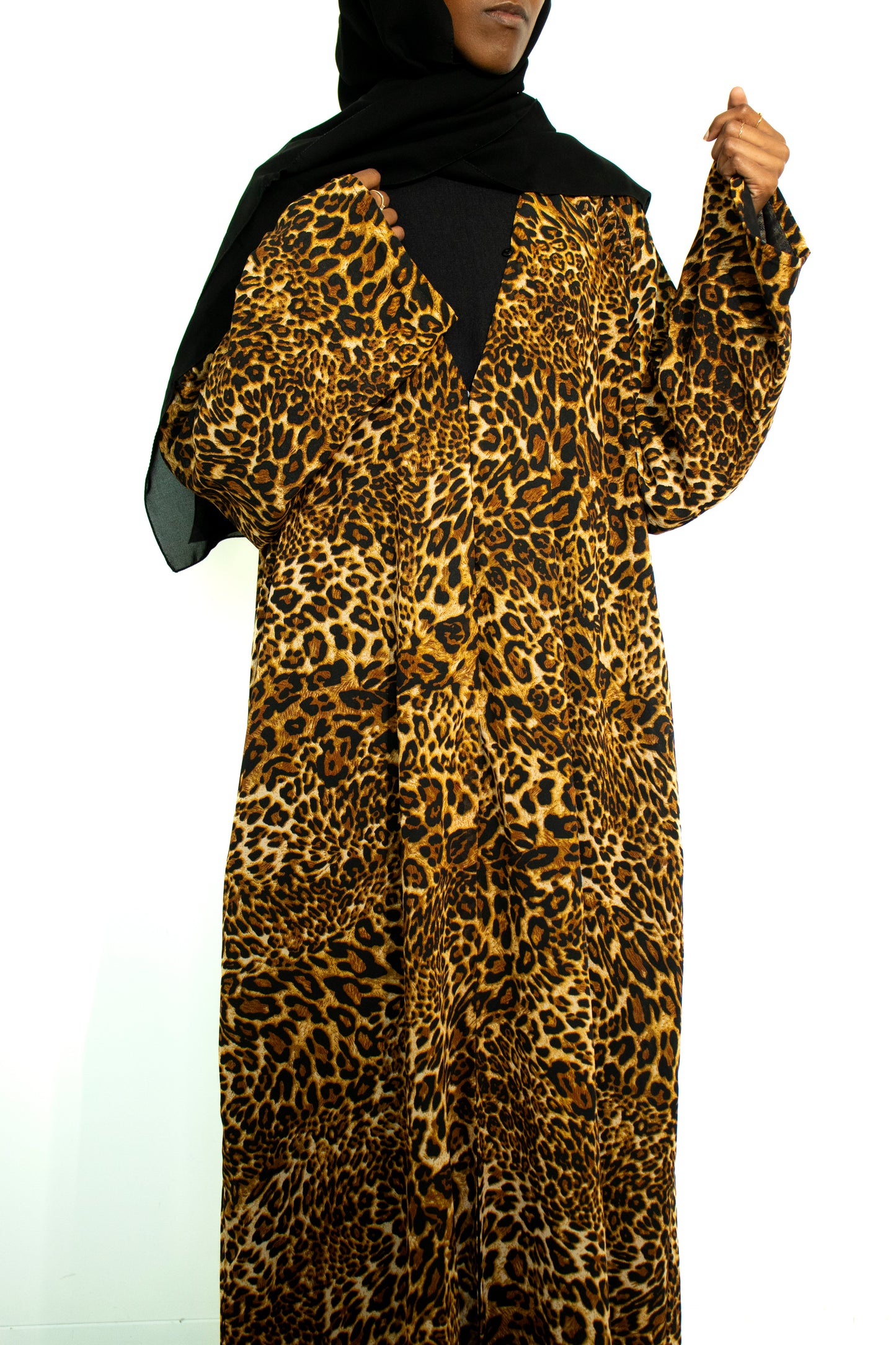 Wild Elegance 2-Piece Leopard Print Abaya Set